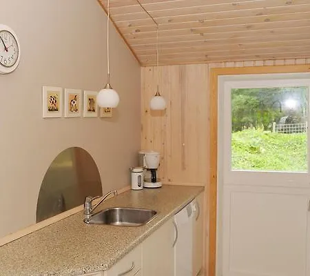 Three-bedroom Holiday In 1 Vakantiehuis Oksbøl